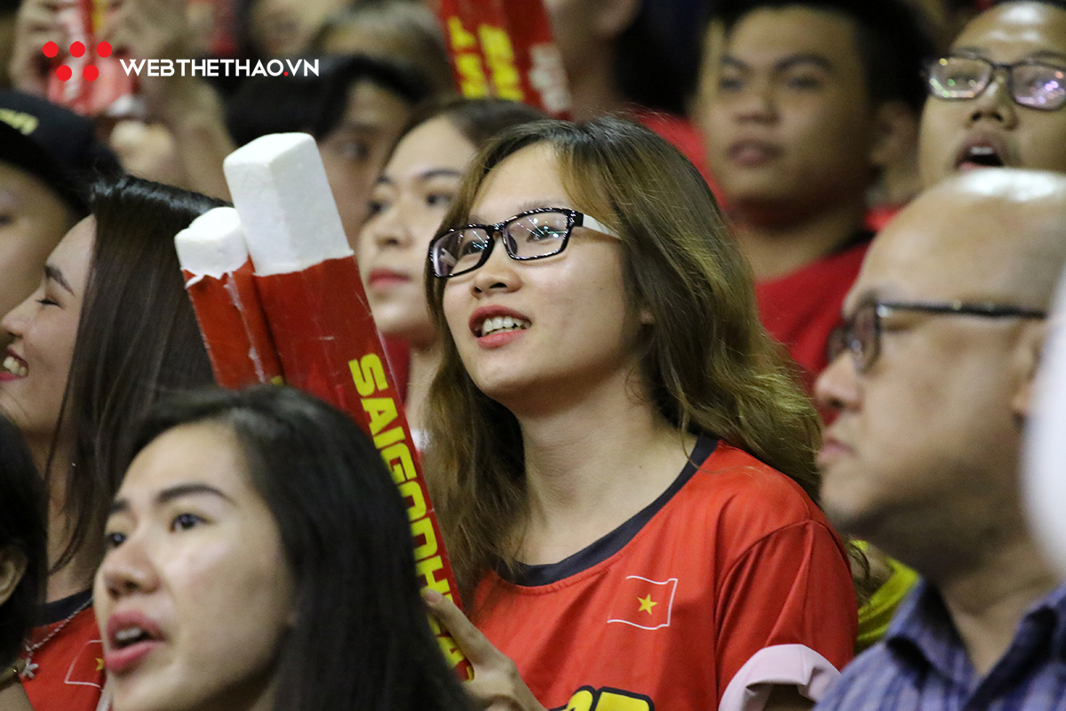 50 sắc thái người hâm mộ Saigon Heat trong ngày đội bóng con cưng phá dớp Playoffs kéo dài 7 năm